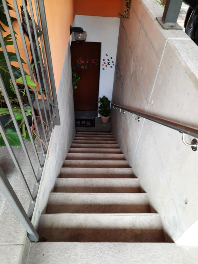 #10Ilnumeroperfetto, Independent Entrance, Private Parking & Garten Morbio Inferiore Экстерьер фото